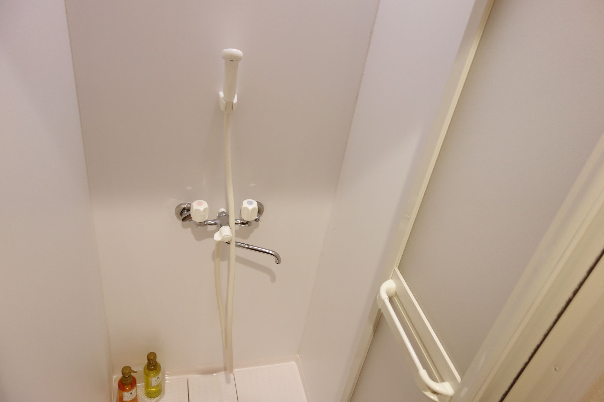 Kens House Hotel Osaka Ngoại thất bức ảnh